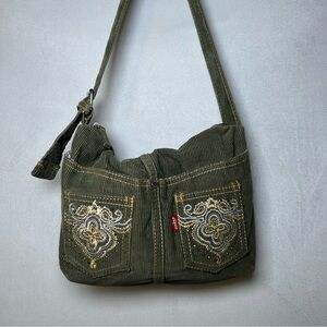 Vintage Levi’s Y2K Olive Green Corduroy Shoulder Bag with Embroidered Pockets